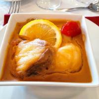 Cassolette de lotte sauce crustacés et sa brunoise de légumes