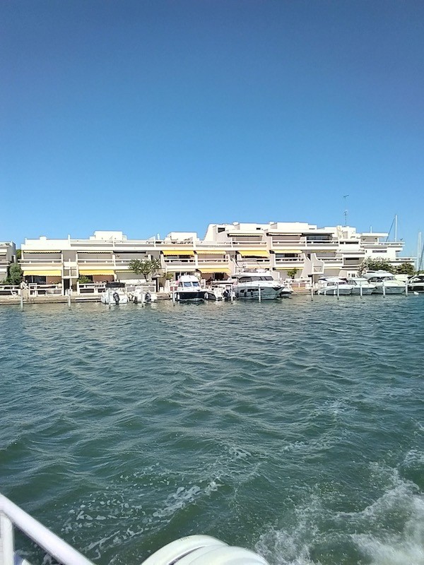 De port camargue au grau du roi