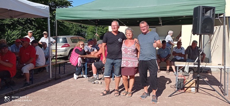 La triplette mixte qualifiée