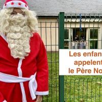 Les enfants et le père noël