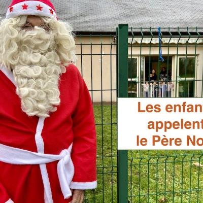Les enfants et le père noël