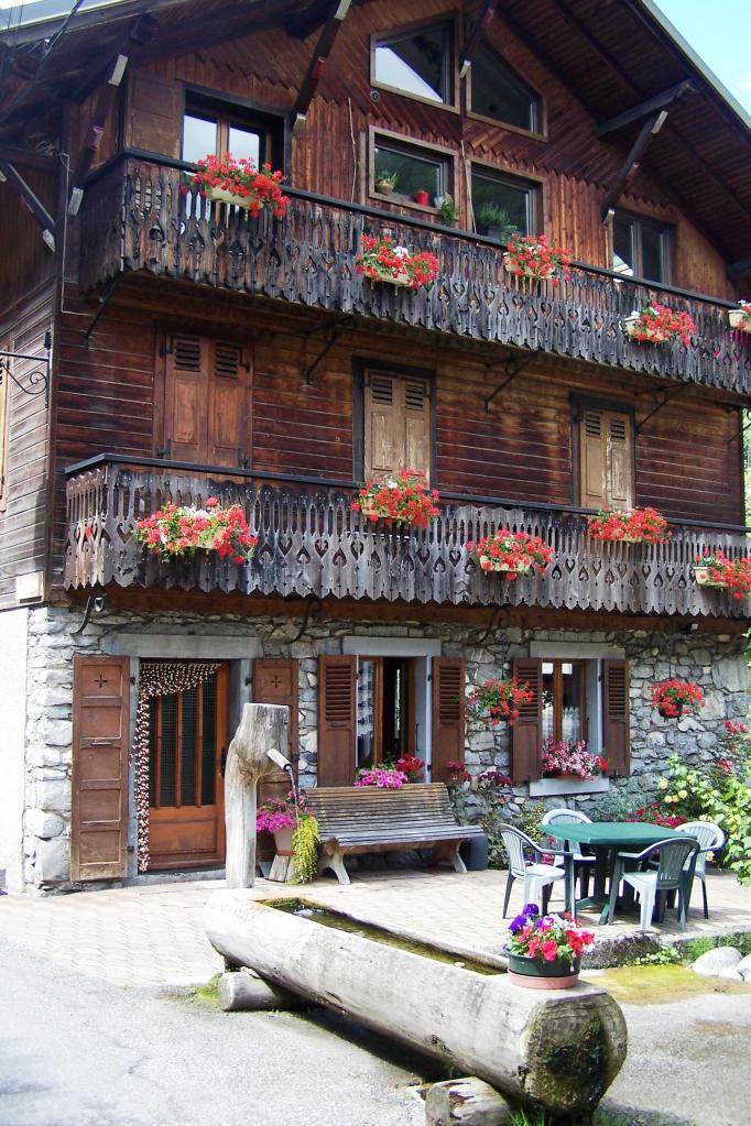 Morzine châlet fleuri