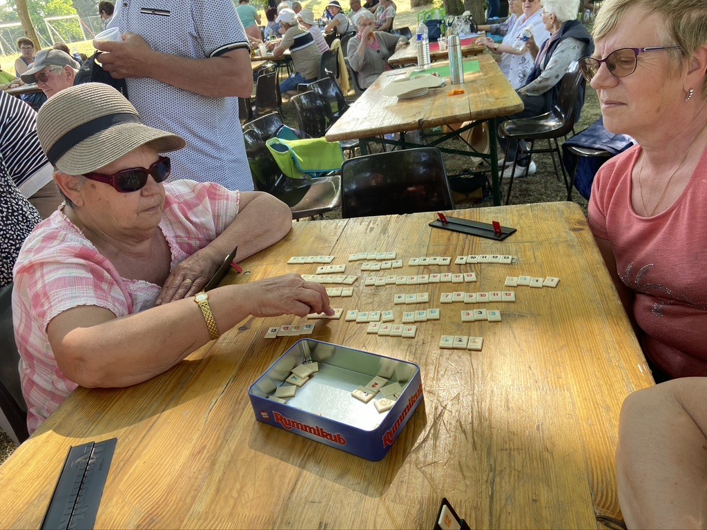 Concentrée pour un Rummikub 